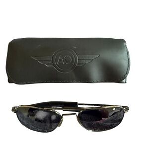 AO aviator original pilot sunglasses 52mm